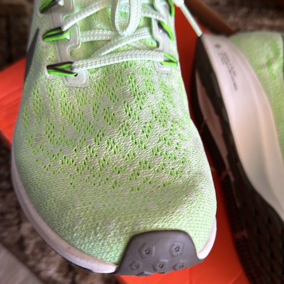 Nike air Pegasus zoom 9! - Picture 4 of 8